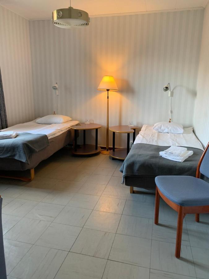 Bralanda Hotell Och Vandrarhem Zewnętrze zdjęcie