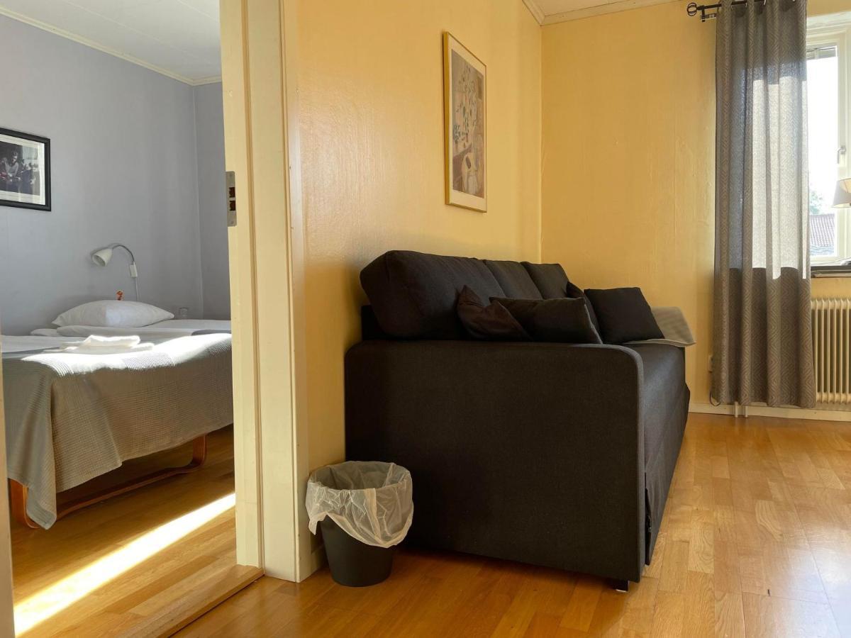 Bralanda Hotell Och Vandrarhem Zewnętrze zdjęcie