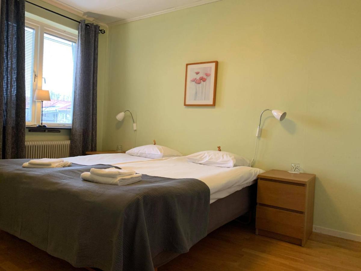 Bralanda Hotell Och Vandrarhem Zewnętrze zdjęcie